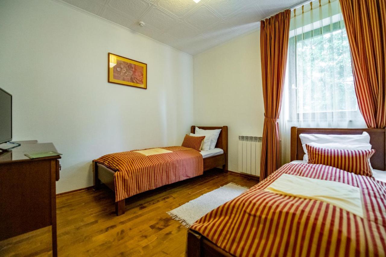 Hotel Sunce Vlasic Εξωτερικό φωτογραφία